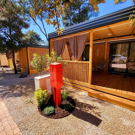 Slavonica Mobile Camping Biograd Na Moru